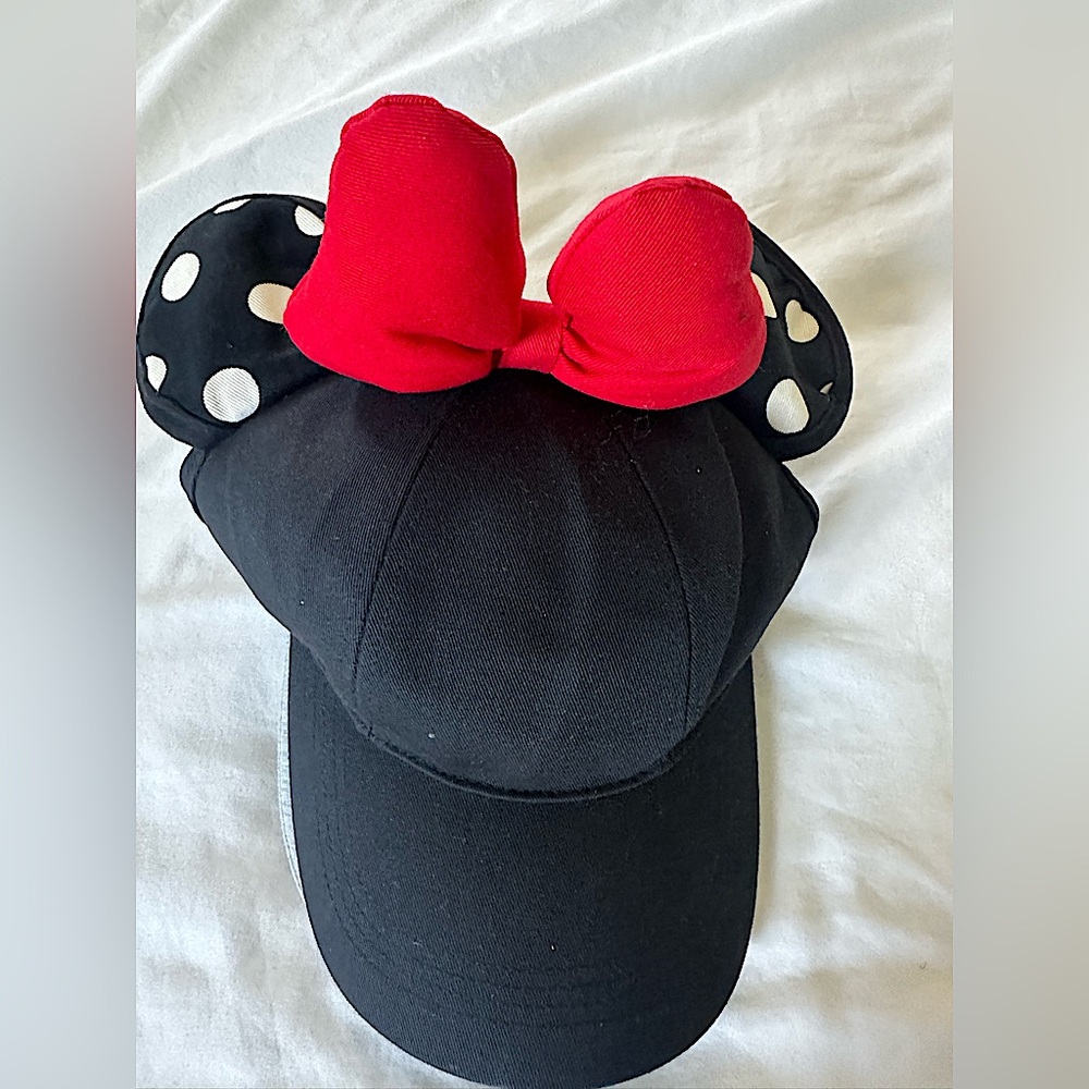 New Minnie Mouse Hat